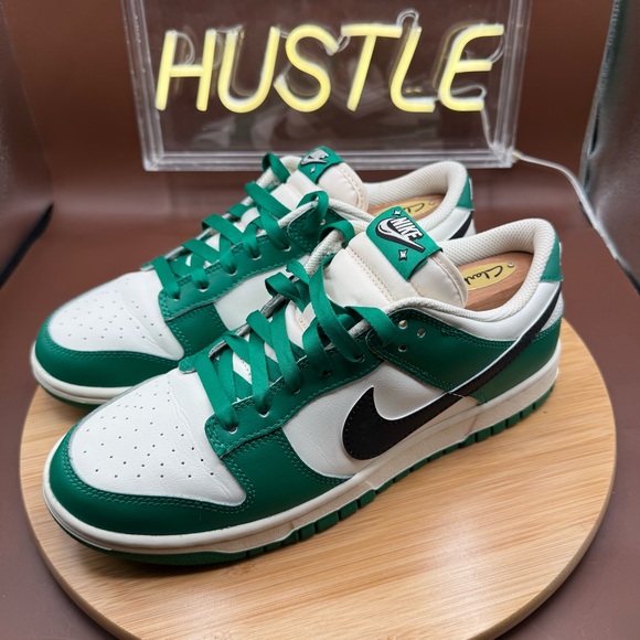 Nike Dunk Low Retro SE Lottery Pack Malachite Men’s Size 8.5 - Picture 2 of 10